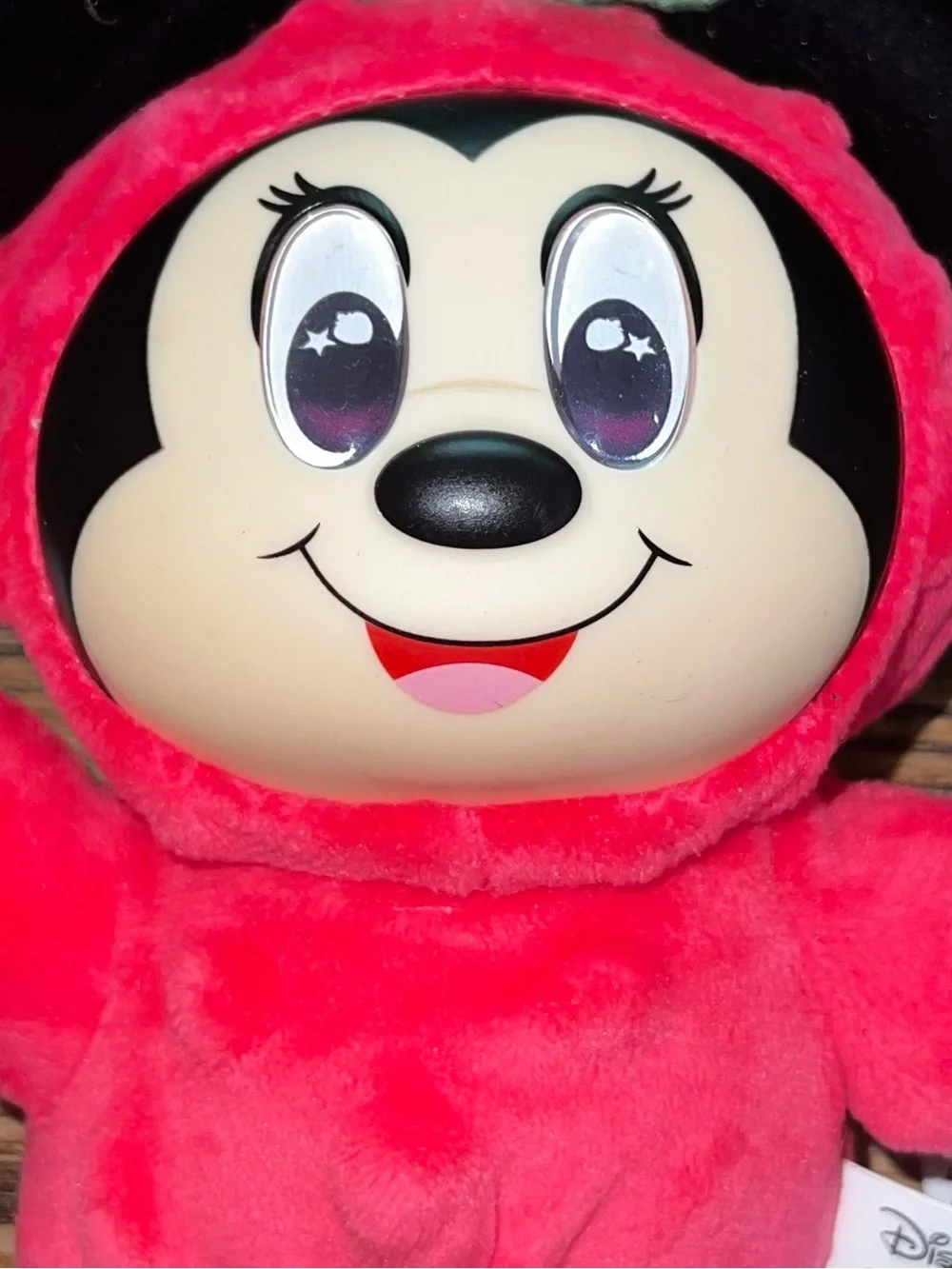 Disney Fresh Picked Minnie Mouse Vinyl Plush keychain NEW